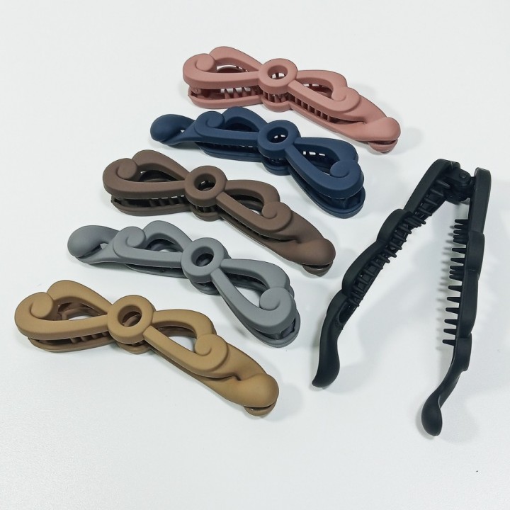  Банан (цена за 1шт), матовый пластик, арт. 6207-2