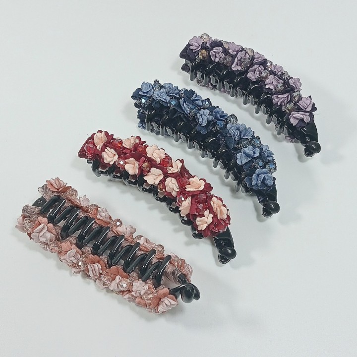  Банан (цена за 1шт), глянцевый пластик, ткань, бисер, арт. 6222