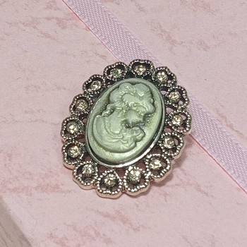  Брошь арт. 2732-3 (металл, стразы, пластик), 2.5х3см