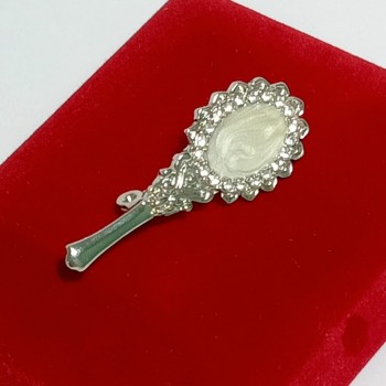  Брошь арт. 2722 (металл, стразы, эмаль), 1.5х4.5см