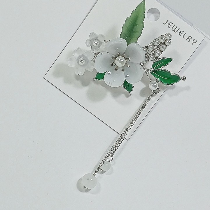  Брошь арт. 27413 (металл, стразы, акрил, иск. жемчуг)