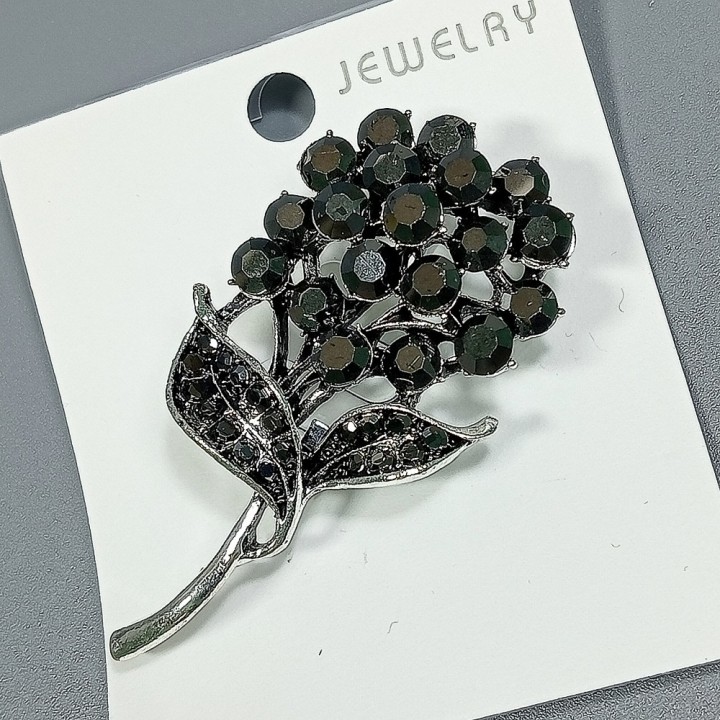  Брошь арт. 27404 (металл, стразы), 2.8х6см