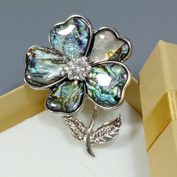  Брошь арт. 2754 (металл, стразы, хелиотис), 4.4х5.5см