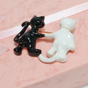  Брошь арт. 27151 (металл, эмаль), 4х3.5см