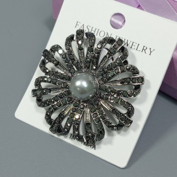  Брошь арт. 27136 (металл, стразы), 4.7см