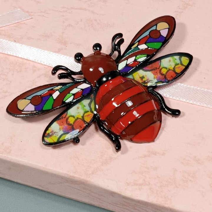  Брошь арт. 27386 (металл, эмаль), 7х4.2см