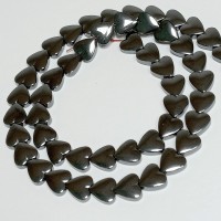 Бусины из гематита "сердечко", 8х8мм, толщина 3мм, арт. 6911-2