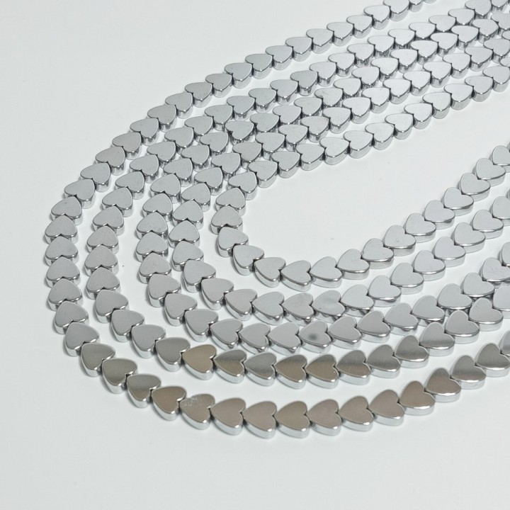 Бусины из гематита, сердечко, размер 6мм, 73шт. в нити