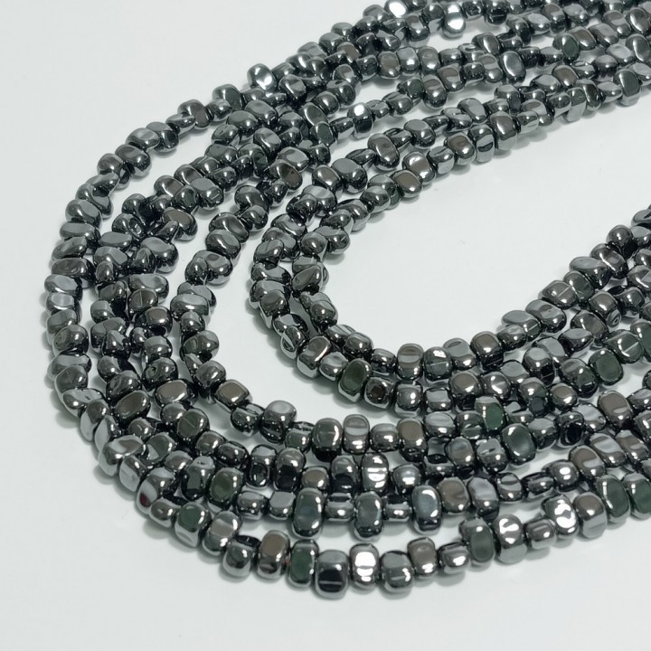 Бусины из гематита? галтовка, размер 4х6мм, 114шт. в нити
