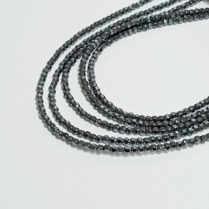 Бусины из гематита, граненые, размер 2.5мм, 184шт. в нити