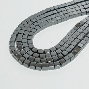 Бусины из гематита кубик, размер 4мм, 100шт. в нити