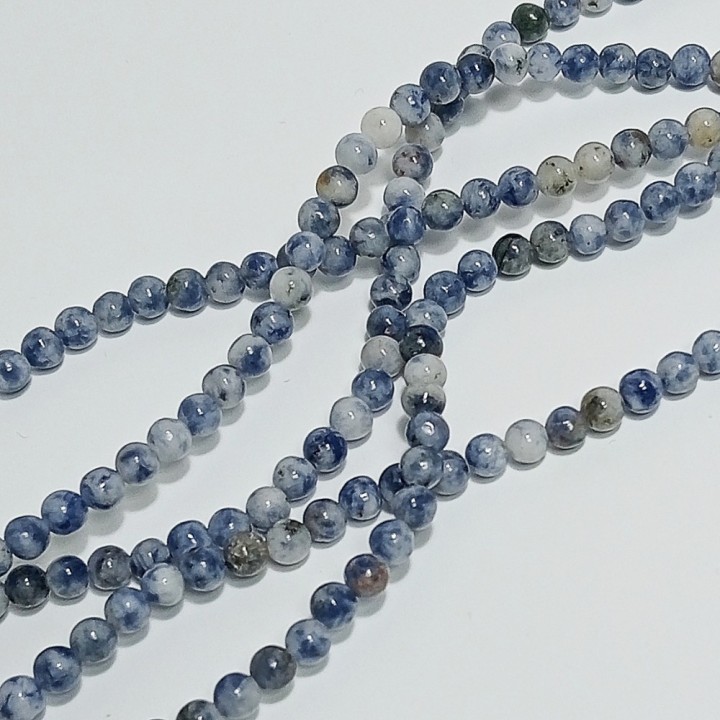 Бусины из содалита гладкие, диаметр 4.5мм, 84шт в нити. 