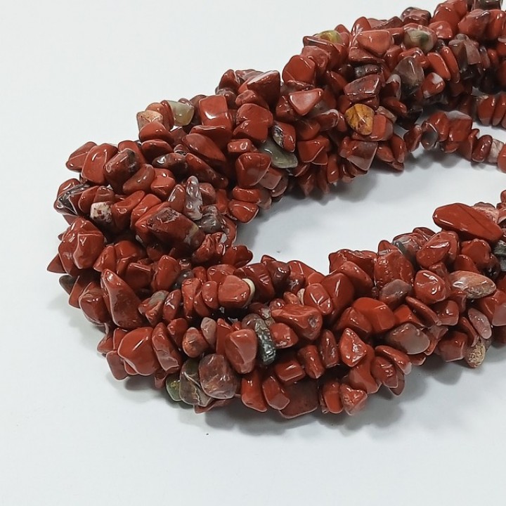 Бусины из натуральной красной яшмы (галтовка 5-14мм), длина нити 80см