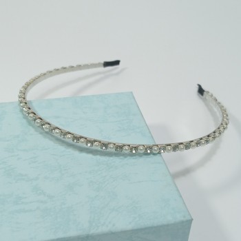 Ободок со стразами и жемчугом арт. 1352