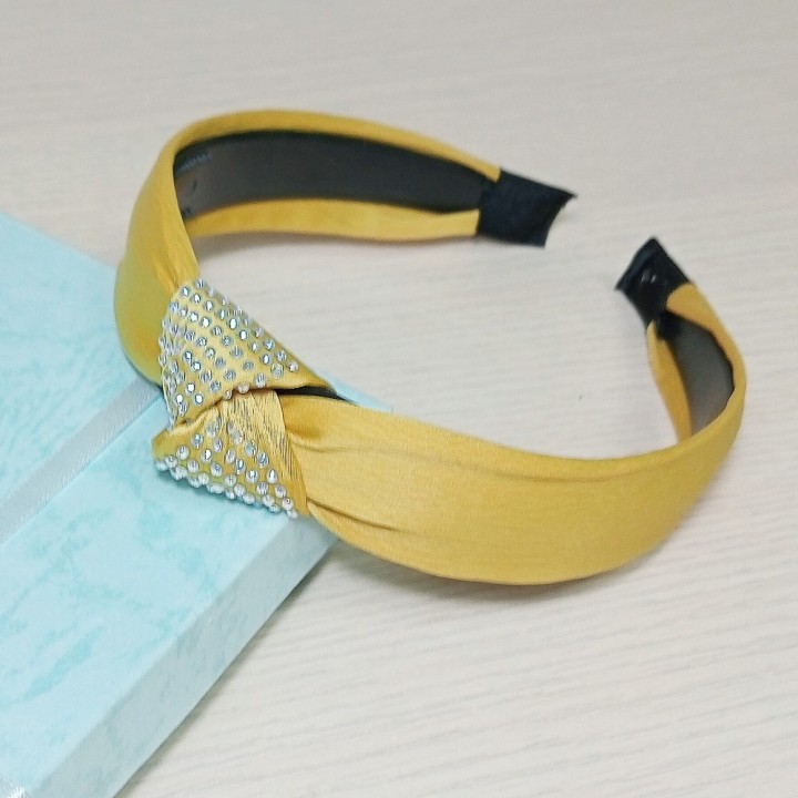 Ободок атласный с узлом, арт. 13116 Ободок атласный с узлом, арт. 13116